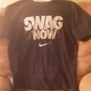 Mens Nike tee shirt